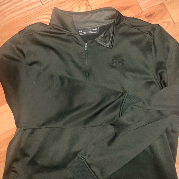 Under Armour Quarter Zip - Picture 2 of 3